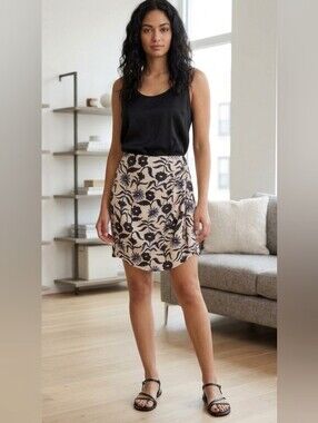 293. NWT - Compania Fantastica Ink Flower Print Skirt